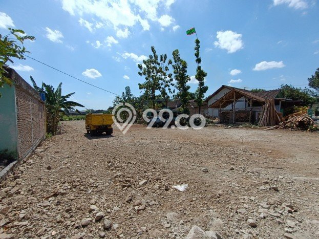 Lahan untuk Dijual Lokasi Banguntapan, Bantul Luas 99m2 SHM Lahan untuk Dijual Lokasi Banguntapan, Bantul Luas 99m2 SHM