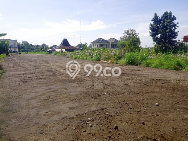 Untuk Dijual Tanah di Yogyakarta, Luas 179m2 SHM Untuk Dijual Tanah di Yogyakarta, Luas 179m2 SHM