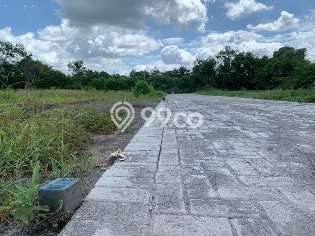 Tanah Kosong Dijual di Sleman dengan Area 150m2 Tanah Kosong Dijual di Sleman dengan Area 150m2