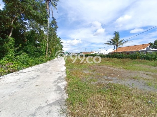 Lahan Kosong Dijual di Sleman dengan Area 205m2 Lahan Kosong Dijual di Sleman dengan Area 205m2