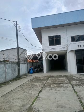 Unit Gudang Disewa Lokasi Neglasari, Tangerang Spesifikasi Luas Bangunan 1800m2 Unit Gudang Disewa Lokasi Neglasari, Tangerang Spesifikasi Luas Bangunan 1800m2