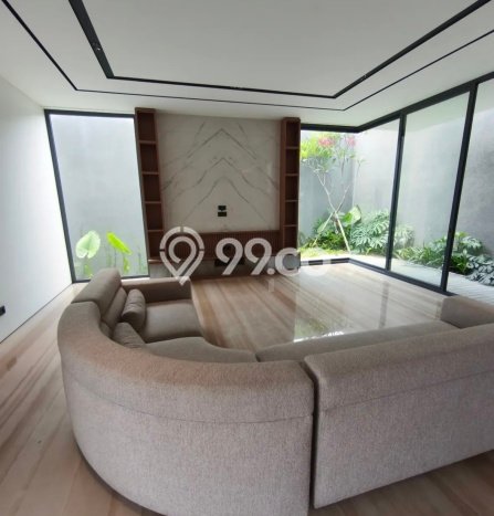 Dijual Rumah Premium dengan Fasilitas Sekitar Komplit di Gajah Mungkur, Semarang Dijual Rumah Premium dengan Fasilitas Sekitar Komplit di Gajah Mungkur, Semarang