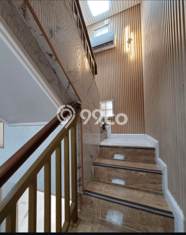 Jual Rumah Mewah Megah Dengan View Cantik di Candi Golf, Semarang Jual Rumah Mewah Megah Dengan View Cantik di Candi Golf, Semarang