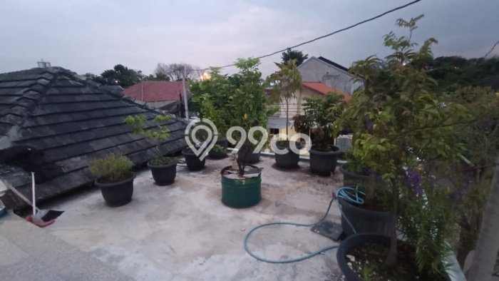 KESEMPATAN EMAS! Rumah di Semarang Barat, Semarang, LT 252m2m² LB 350m2m² KESEMPATAN EMAS! Rumah di Semarang Barat, Semarang, LT 252m2m² LB 350m2m²
