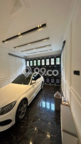 Rumah Idaman dengan Luas Tanah 240m² di Lingkungan Asri Tembalang, Semarang Rumah Idaman dengan Luas Tanah 240m² di Lingkungan Asri Tembalang, Semarang