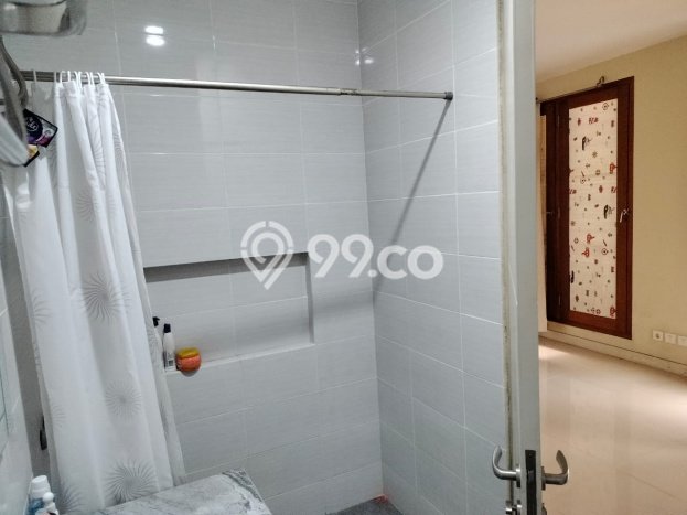 LOKASI PREMIUM! Rumah area Citragrand, 3 KM, Area Strategis, LT 180m² LB 220m² LOKASI PREMIUM! Rumah area Citragrand, 3 KM, Area Strategis, LT 180m² LB 220m²