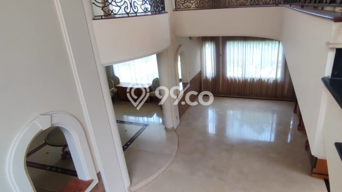 FEATURED! Rumah kawasan Candisari, 3 KM, Area Premium, Luas 560m² LB 670m² FEATURED! Rumah kawasan Candisari, 3 KM, Area Premium, Luas 560m² LB 670m²
