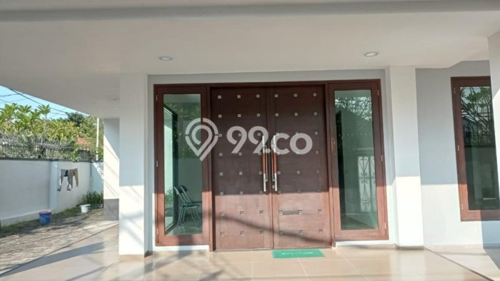 Rumah Elit Modern Siap Huni di Gajahmada Semarang Rumah Elit Modern Siap Huni di Gajahmada Semarang