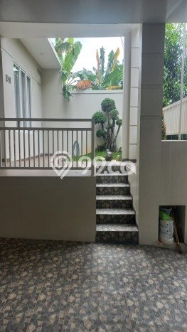 Hunian Mewah Dijual LT 283m2 di Gajah Mungkur, Semarang Hunian Mewah Dijual LT 283m2 di Gajah Mungkur, Semarang