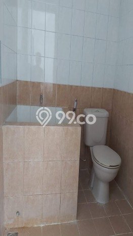 KAWASAN KOMERSIAL! Gudang For Rent Kawasan Ngaliyan, Luas 1521m², Area Premium KAWASAN KOMERSIAL! Gudang For Rent Kawasan Ngaliyan, Luas 1521m², Area Premium
