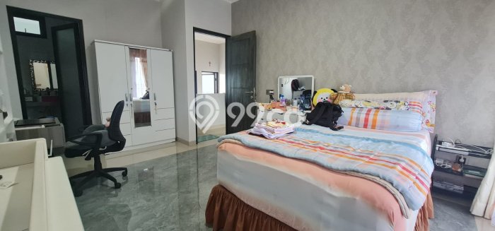 Dijual Rumah Mewah Elegan Dengan View Cantik di Citragrand, Semarang Dijual Rumah Mewah Elegan Dengan View Cantik di Citragrand, Semarang