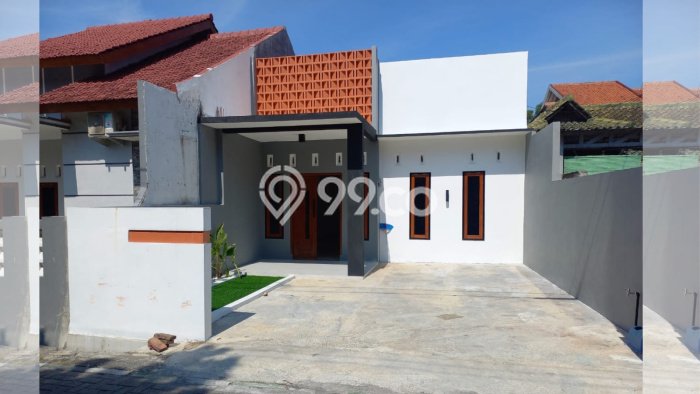 Rumah kondisi baru gress di Manyaran Semarang Rumah kondisi baru gress di Manyaran Semarang