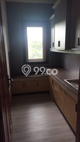 Rumah LT 240m2m² / LB 264m2m² Fasilitas Kolam Renang di , Semarang Rumah LT 240m2m² / LB 264m2m² Fasilitas Kolam Renang di , Semarang