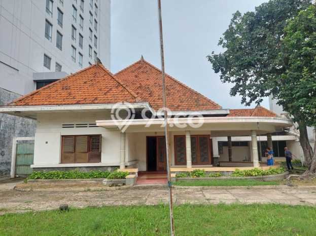 Hunian Eksklusif Siap Huni LT 1240m2 di Semarang Tengah, Semarang Hunian Eksklusif Siap Huni LT 1240m2 di Semarang Tengah, Semarang