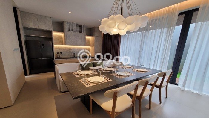 Jual Rumah Mewah Elegan Dengan View Eksklusif di Candi Golf, Semarang Jual Rumah Mewah Elegan Dengan View Eksklusif di Candi Golf, Semarang