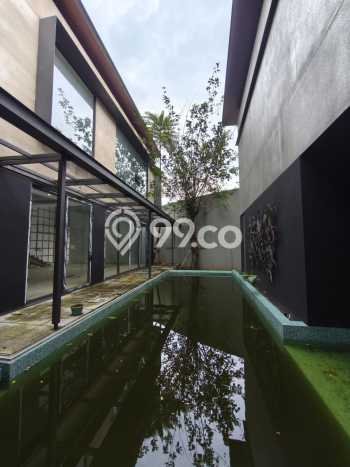 Hot Offer Hunian Mewah Ideal dan Luas di Banyumanik, Semarang Hot Offer Hunian Mewah Ideal dan Luas di Banyumanik, Semarang