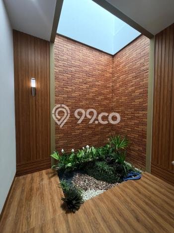 Jual Rumah Luas Elegan Dengan View Eksklusif di BSD City, Tangerang Jual Rumah Luas Elegan Dengan View Eksklusif di BSD City, Tangerang