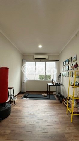 Rumah Luxury Modern Tanpa Renovasi di BSD City Tangerang Rumah Luxury Modern Tanpa Renovasi di BSD City Tangerang