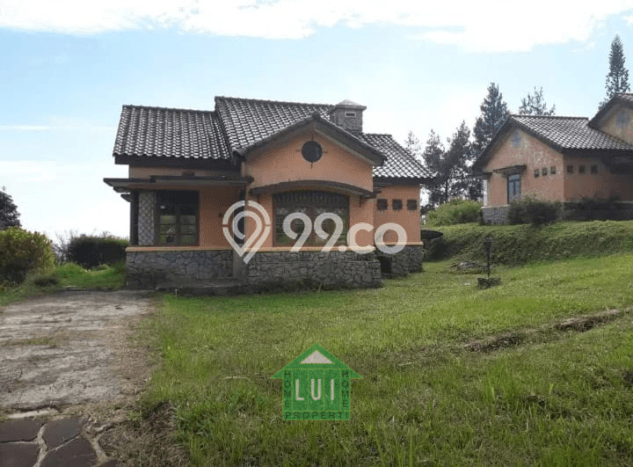 HARGA TERBAIK! Vila Kawasan , Area 98m2m², Kawasan Berkembang dengan nilai meningkat HARGA TERBAIK! Vila Kawasan , Area 98m2m², Kawasan Berkembang dengan nilai meningkat