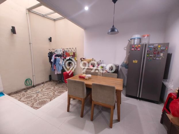 Hunian Nyaman Asri 4 KT Siap Pakai di Gading Serpong Tangerang Hunian Nyaman Asri 4 KT Siap Pakai di Gading Serpong Tangerang