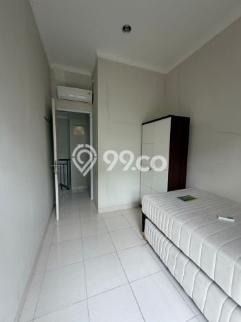 Jarang Ada! Rumah Kontrakan 2 Kamar Nyaman Siap Huni Gading Serpong Jarang Ada! Rumah Kontrakan 2 Kamar Nyaman Siap Huni Gading Serpong