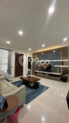 Rumah Luxury Modern Tanpa Renovasi di BSD City Tangerang Rumah Luxury Modern Tanpa Renovasi di BSD City Tangerang