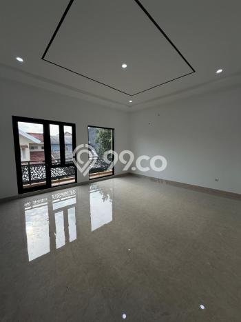 Jual Rumah Luas Elegan Dengan View Eksklusif di BSD City, Tangerang Jual Rumah Luas Elegan Dengan View Eksklusif di BSD City, Tangerang