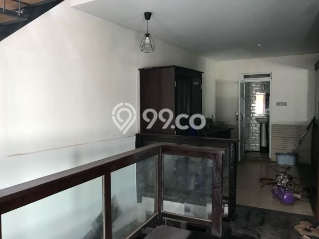 Dijual Hunian Rumah Terawat 3 KT di Cipinang, Jakarta Timur Dijual Hunian Rumah Terawat 3 KT di Cipinang, Jakarta Timur