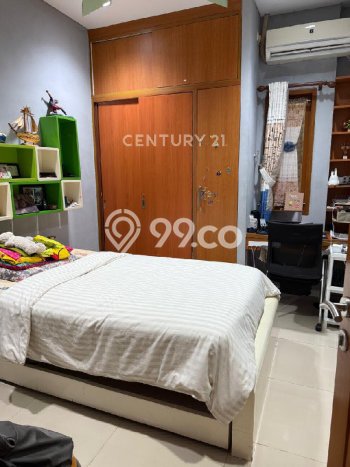 Rumah Mewah LB 211m2 Siap Pakai Desain Elegan di Bintaro, Tangerang Selatan Rumah Mewah LB 211m2 Siap Pakai Desain Elegan di Bintaro, Tangerang Selatan
