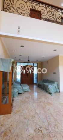 Disewakan Hunian Konsep Modern di Cempaka Putih Jakarta Pusat dengan 4 KT Disewakan Hunian Konsep Modern di Cempaka Putih Jakarta Pusat dengan 4 KT