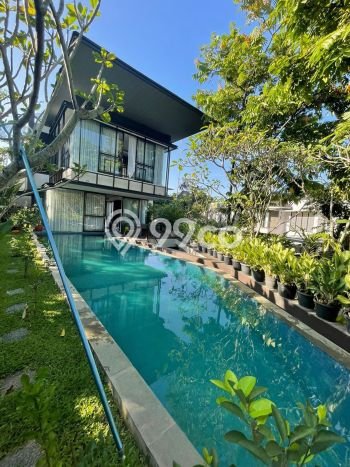 For Sale! Premium House LT 475m2 Desain Elegan di Sentul City For Sale! Premium House LT 475m2 Desain Elegan di Sentul City