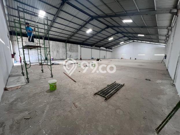 Gudang untuk Disewa di Pusat Tangerang Luas Bangunan 1012m2 Gudang untuk Disewa di Pusat Tangerang Luas Bangunan 1012m2