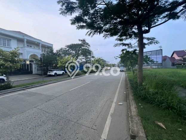 Tanah Disewakan Lokasi Jakarta Barat Seluas 300m2 Strategis dan Aman Tanah Disewakan Lokasi Jakarta Barat Seluas 300m2 Strategis dan Aman