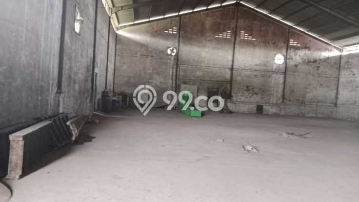 Gudang Dijual di Tangerang LT 9948m2 & LB 1750m2 Lokasi Terbaik! Gudang Dijual di Tangerang LT 9948m2 & LB 1750m2 Lokasi Terbaik!