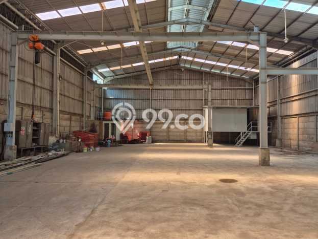 Unit Gudang Paling Strategis di Cipondoh Tangerang dengan LB 872m2 Unit Gudang Paling Strategis di Cipondoh Tangerang dengan LB 872m2
