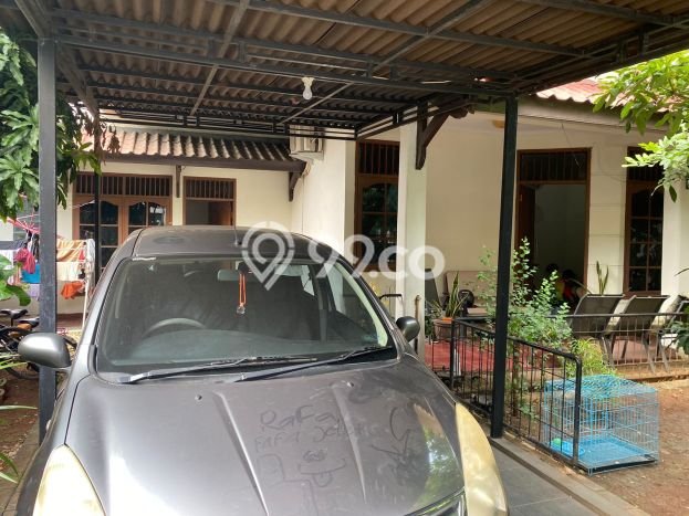 Rumah Strategis Modern Lb 250m2 di Pondok Aren, Tangerang Selatan Rumah Strategis Modern Lb 250m2 di Pondok Aren, Tangerang Selatan