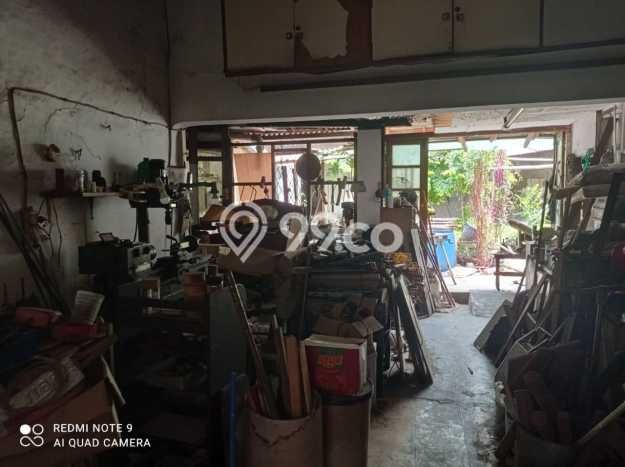 Bisa KPR! Rumah Gunung Sahari, Jakarta Pusat, Luas 646m² Bangunan 681m² Bisa KPR! Rumah Gunung Sahari, Jakarta Pusat, Luas 646m² Bangunan 681m²