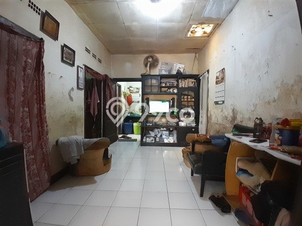 Rumah Luas Asri 3 KT Siap Pakai di Otista Bandung Rumah Luas Asri 3 KT Siap Pakai di Otista Bandung