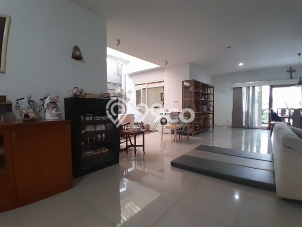 Rumah Elit Modern Siap Huni di Setiabudi Bandung Rumah Elit Modern Siap Huni di Setiabudi Bandung