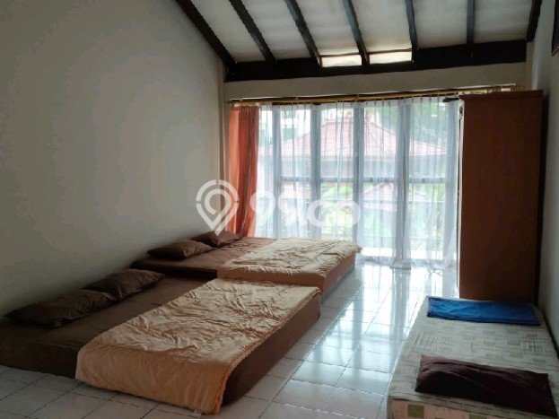 Vila Kawasan , Area 369m2m², Akses ke beragam keperluan Vila Kawasan , Area 369m2m², Akses ke beragam keperluan