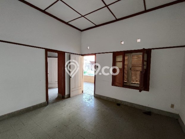 Sewa Rumah Bagus di Coblong Harga Rp 650 Juta/ Tahun Sewa Rumah Bagus di Coblong Harga Rp 650 Juta/ Tahun
