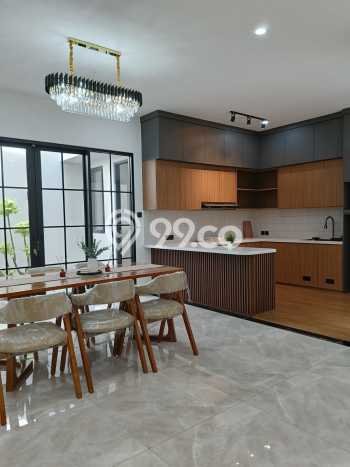 Siap Huni Rumah Mewah 4 Kamar di BSD Dekat ke Mana Saja Siap Huni Rumah Mewah 4 Kamar di BSD Dekat ke Mana Saja