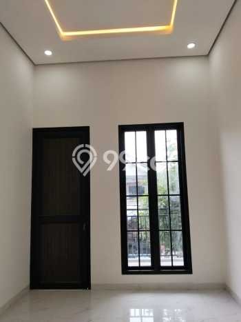Rumah Modern Cantik 3 Kamar Bisa Langsung Pindah di Karang Tengah Rumah Modern Cantik 3 Kamar Bisa Langsung Pindah di Karang Tengah