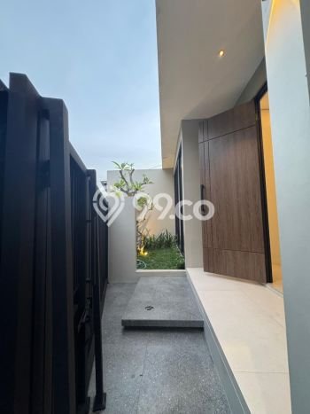 Rumah Luas Asri 3 KT Siap Huni di Purwomartani Yogyakarta Rumah Luas Asri 3 KT Siap Huni di Purwomartani Yogyakarta