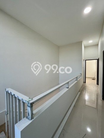 Dijual Rumah 4 Kamar Lokasi Strategis Nyaman dan Strategis di Depok Dijual Rumah 4 Kamar Lokasi Strategis Nyaman dan Strategis di Depok