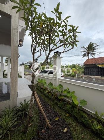 Rumah Modern Cantik 4 Kamar Bisa Langsung Pindah di Ngemplak Rumah Modern Cantik 4 Kamar Bisa Langsung Pindah di Ngemplak