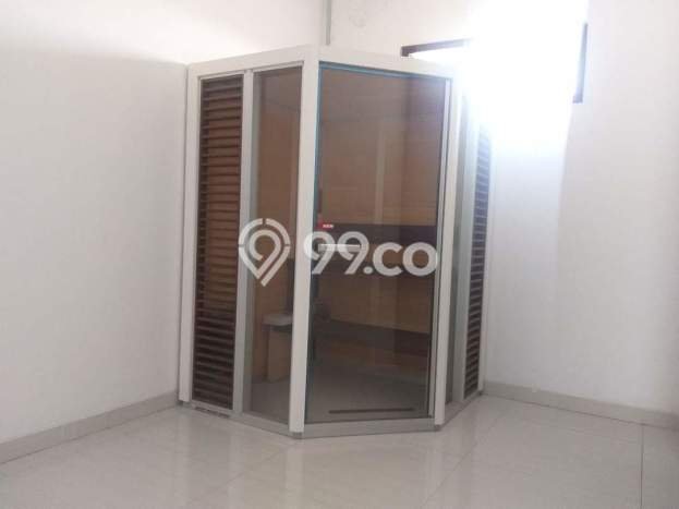 Siap Huni Rumah Mewah 8 Kamar di Ngaglik Dekat ke Mana Saja Siap Huni Rumah Mewah 8 Kamar di Ngaglik Dekat ke Mana Saja