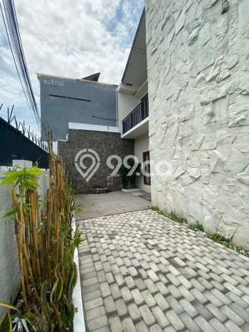 For Sale! Luxury House LT 365m2 Desain Modern di Kaliurang For Sale! Luxury House LT 365m2 Desain Modern di Kaliurang