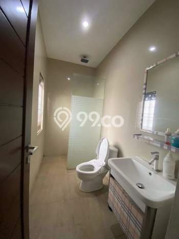 For Sale! Luxury House LT 365m2 Desain Modern di Kaliurang For Sale! Luxury House LT 365m2 Desain Modern di Kaliurang