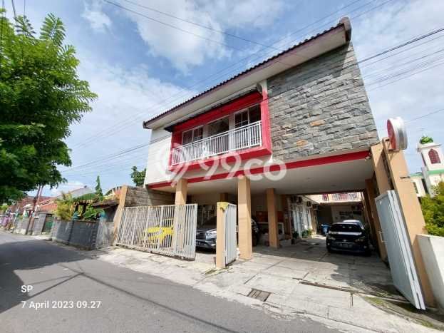 Unit Komersial Dijual di Sleman LT 262m2 & LB 300m2 Unit Komersial Dijual di Sleman LT 262m2 & LB 300m2